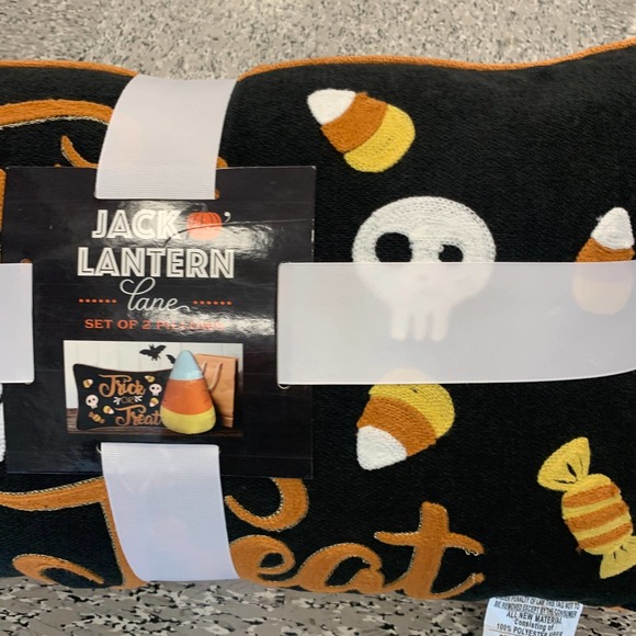 Jack O Lantern Halloween Trick or Treat Candy Corn Home Accent Throw Pillow Set - Picture 4 of 13